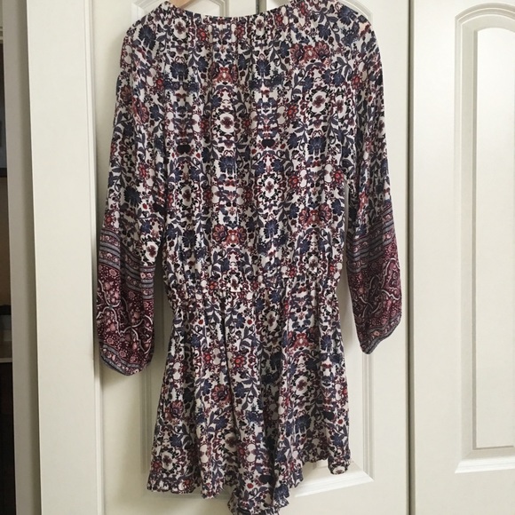 SOLD ⛔️ American Eagle Long Sleeve Floral Romper - Picture 5 of 7